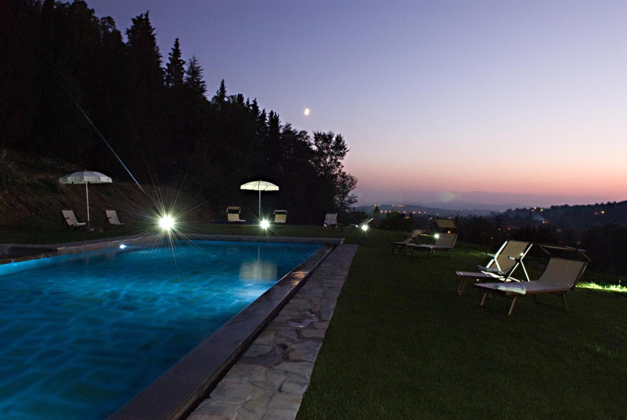 Relais La Torre Farm stay Chiassa Superiore